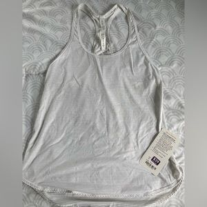 Lululemon lightweight tank